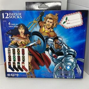 Men's 12 Days of Socks DC
Comics Crew Socks‼️FINAL SALE